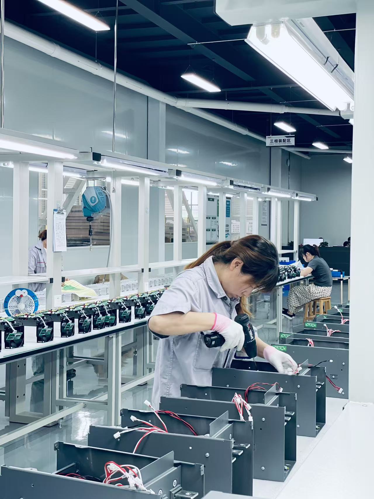 注塑机加热系统改造方案 调功器精准控温节能应用